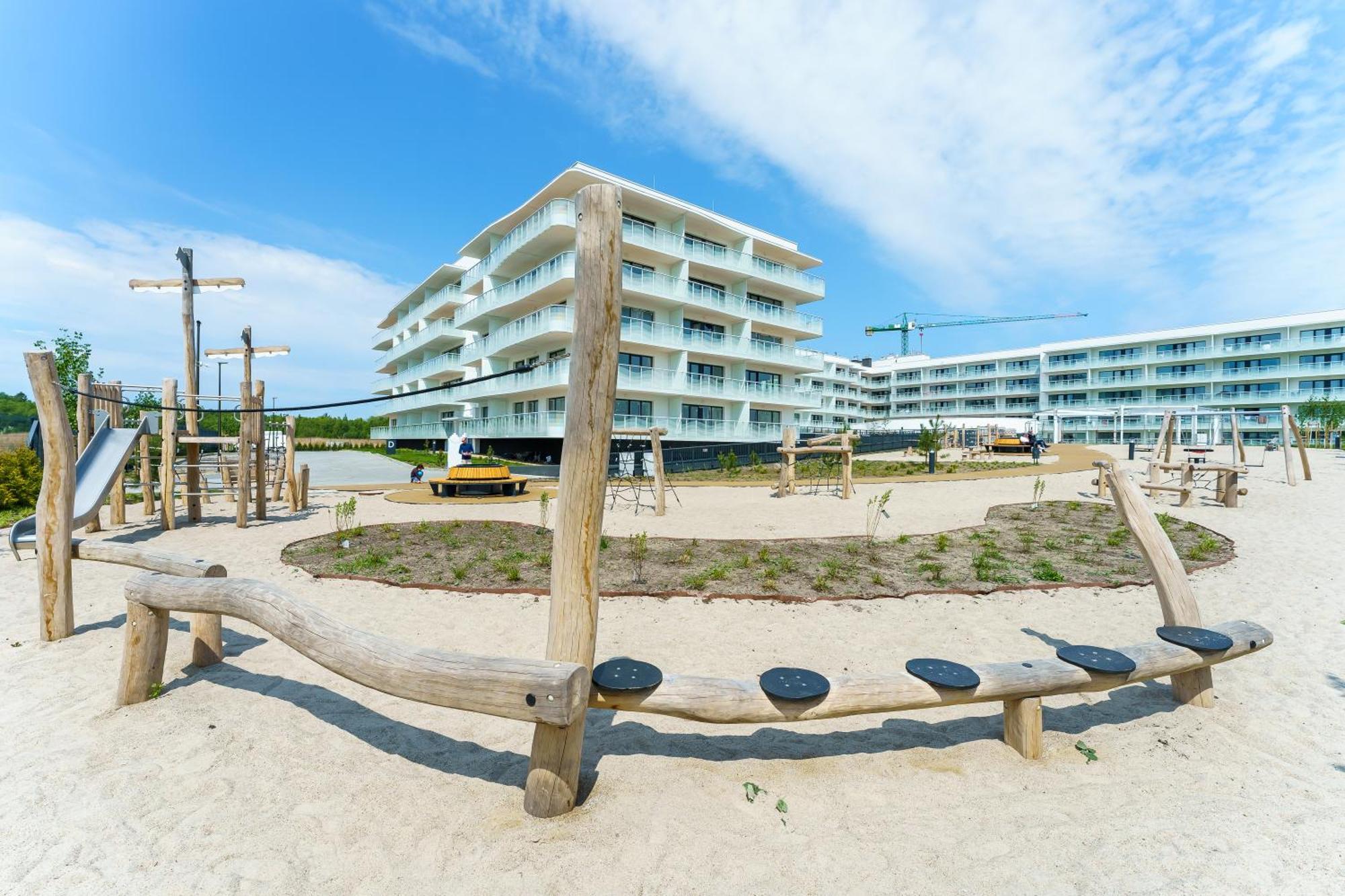 Apartament Z Basenem Polanki Aqua D306 Kolobrzeg Exterior photo